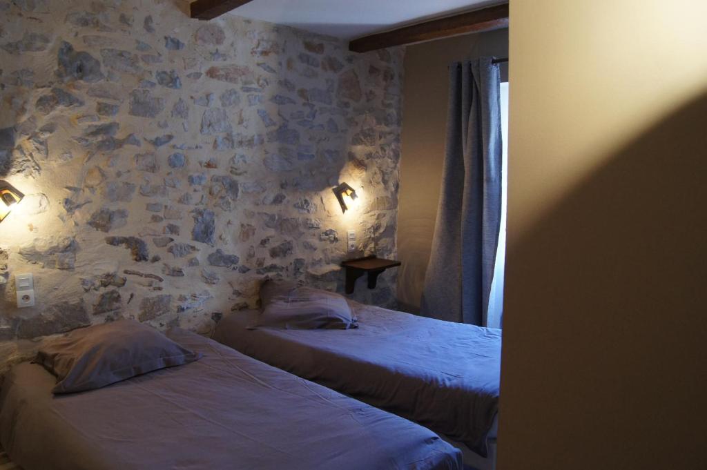 Hotel La Claveliere Saint-Auban-sur-lʼOuvèze Zimmer foto